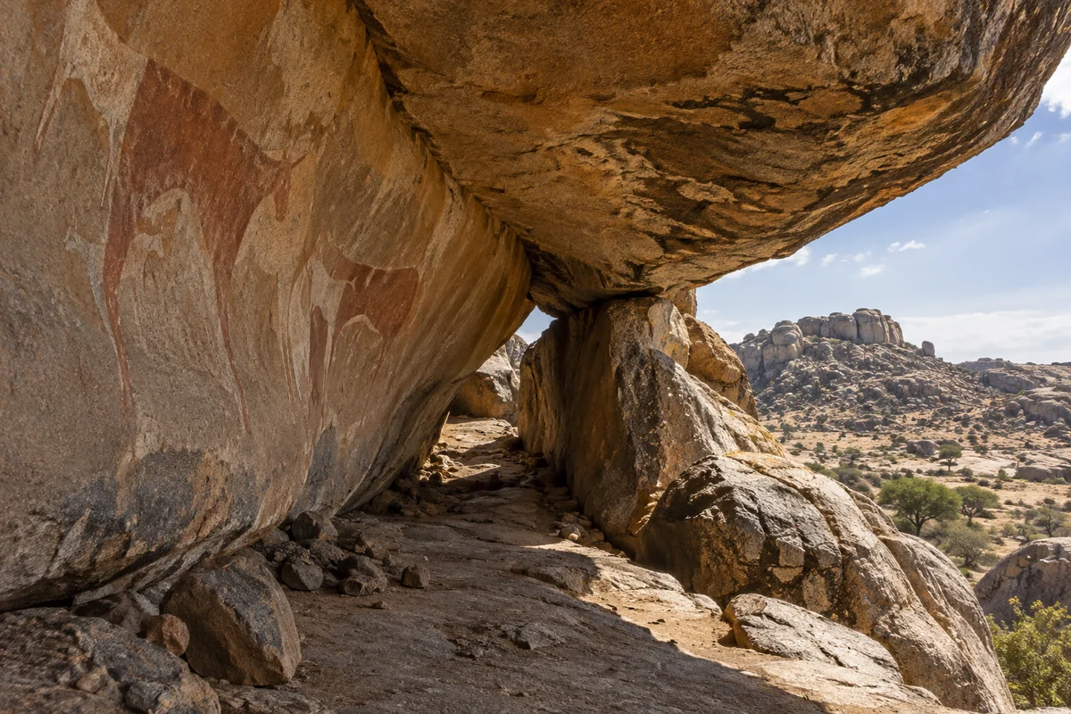 Somaliland: an imagined spatial interpretation of painted shelters & granite outcrops.
